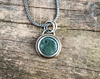 Frankfor Green Mixed Metal Necklace Silver and Gold