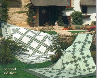 Irish Chain in a Day Quilting Book by Eleanor Burns Quilt in a Day, Several Patterns Included, Green and White Quilts