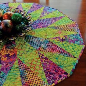 Over Under Table Topper or Christmas Tree Rug for Holiday Fun is Super Easy, Several Sizes You Can Make for this Tree Skirt Pattern