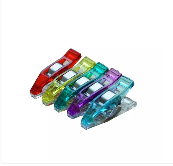 Clover Mini Wonder Clips 50 Pieces Assorted Colors, Quilt Clips, Batting  Clips, Seam Clips, Sewing Clips, Fabric Clips 