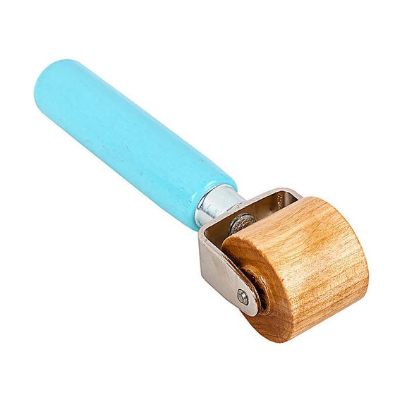 Quick Press Seam Roller by Its Sew Emma, Wooden Quilting Hand Tool, Lori  Holt 