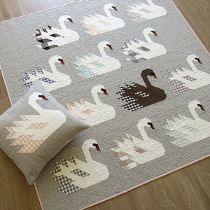 Swan Island Quilt Pattern by Elizabeth Hartman, Item 8536SW