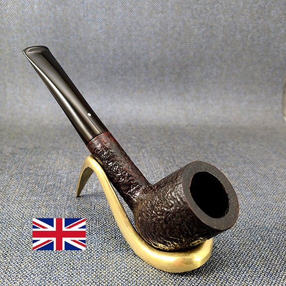 Dunhill Pipes for sale Only 4 left at 60