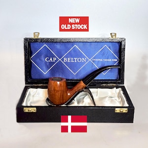 TABAGO De Luxe/CAP-BELTON: Unsmoked/New Old Stock! 70&#39;s-80&#39;s Danish Vintage Smooth Straight Grain Briar Bent Billiard in Case Tobacco Pipe