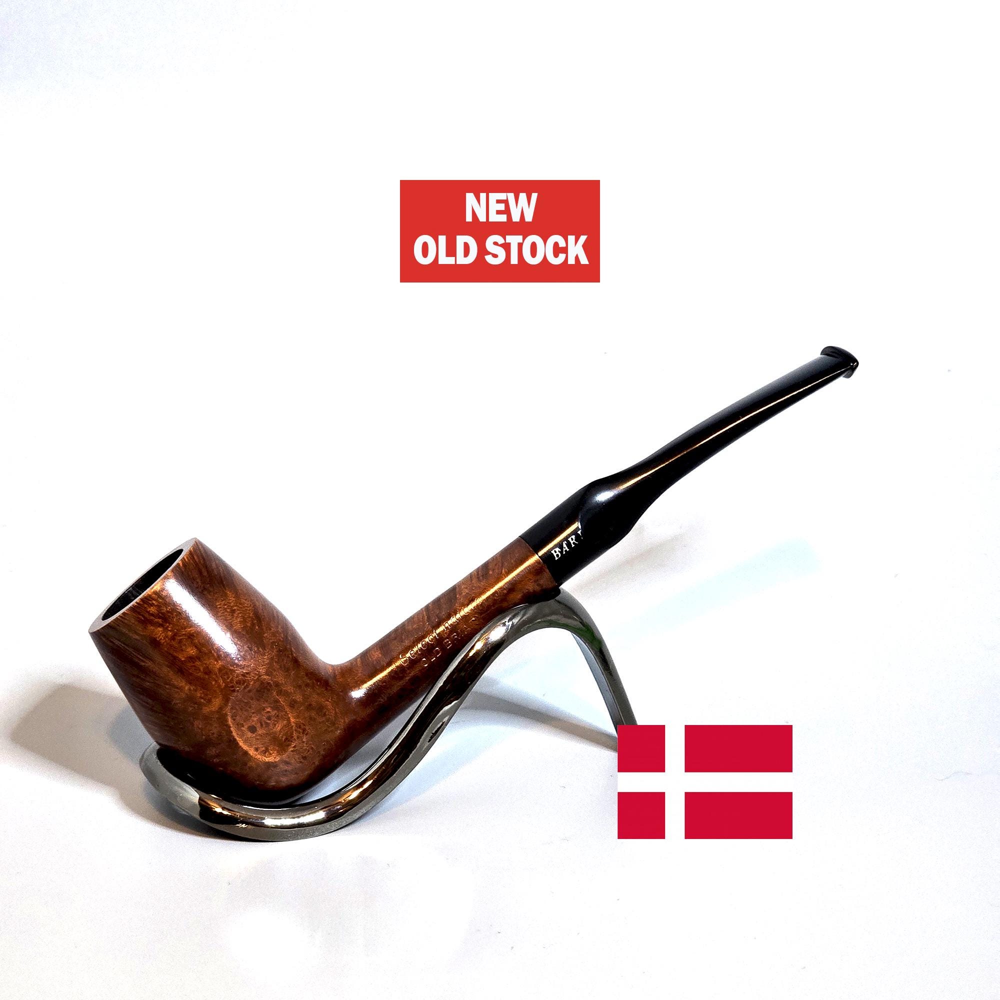 彫刻装飾の金属製アンティークボックスとライターとパイプセット il_fullxfull.7386641487_cd31.jpg