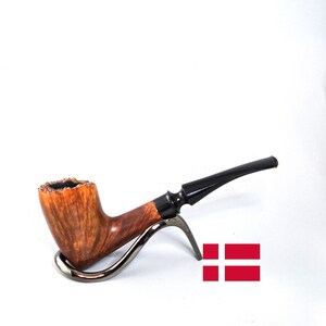 SAUGSTED 3S 24: Nice+/Clean! 70s-80s Danish Vintage Estate Str. Grain Briar w/Burl Plateau Sm. Slightly Bent Freehand &quot;Sitter&quot; Tobacco Pipe
