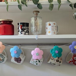 Flower Garland, Flower Bunting, Felt Garland, Spring Bunting, Home Décor, Wall Hanging, Room Décor.