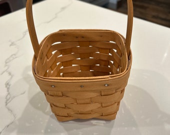 Longaberger berry basket