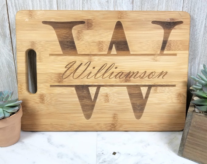 PERSONALIZED GIFT | Personalized Cutting Board | Family Name | Wedding Gift | House Warming | Kitchen Decor | Anniversary Gift For Her