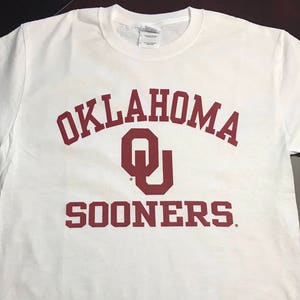 Men's Homefield Ash Oklahoma Sooners Vintage Basketball T-Shirt Size: Medium