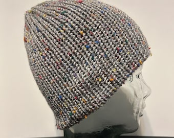 Berretto lavorato a maglia grigio/arcobaleno