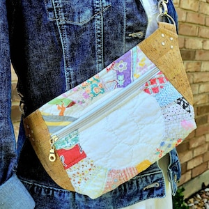 Handmade Patchwork Quilt Fanny Pack: Upcycled Vintage Crossbody Bum Bag