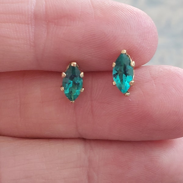 Vintage Mt. St. Helen's Volcanic Ash Emerald Green/Teal Marquise Earrings