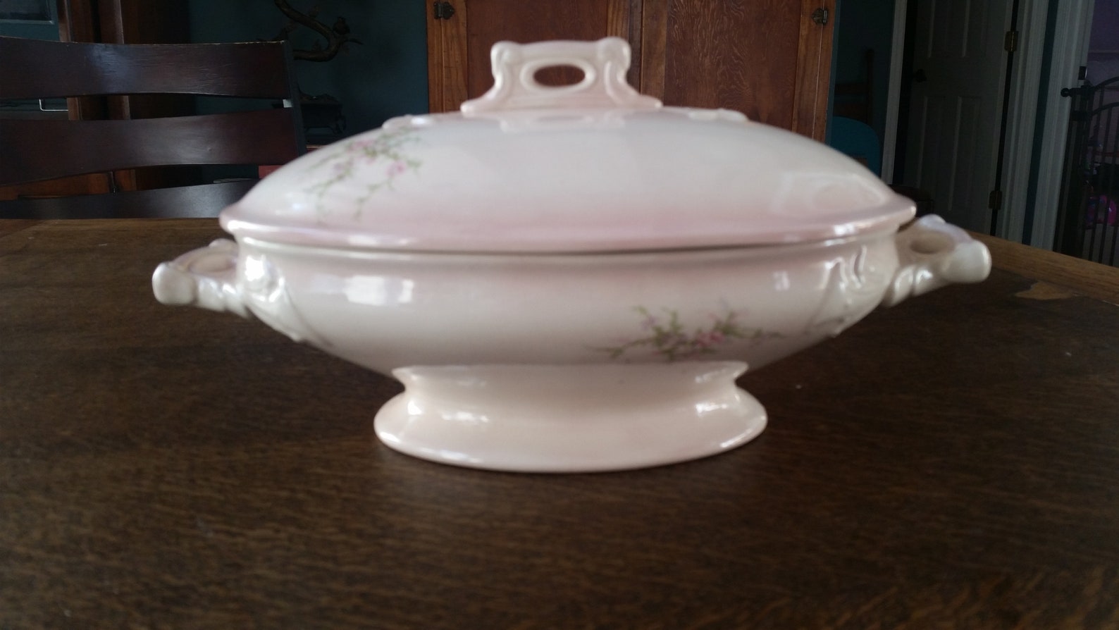 Vintage Pink Lidded Soup Tureen/serving Bowl 61 Etsy