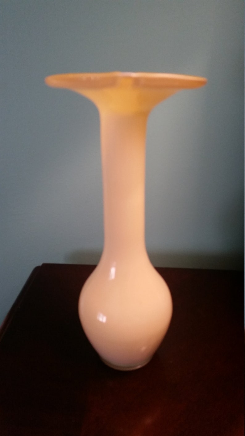 Milky White Outside Bright Yellow on Inside #193 Vintage Blown Glass Jack-in-the-Pulpit Bud Vase