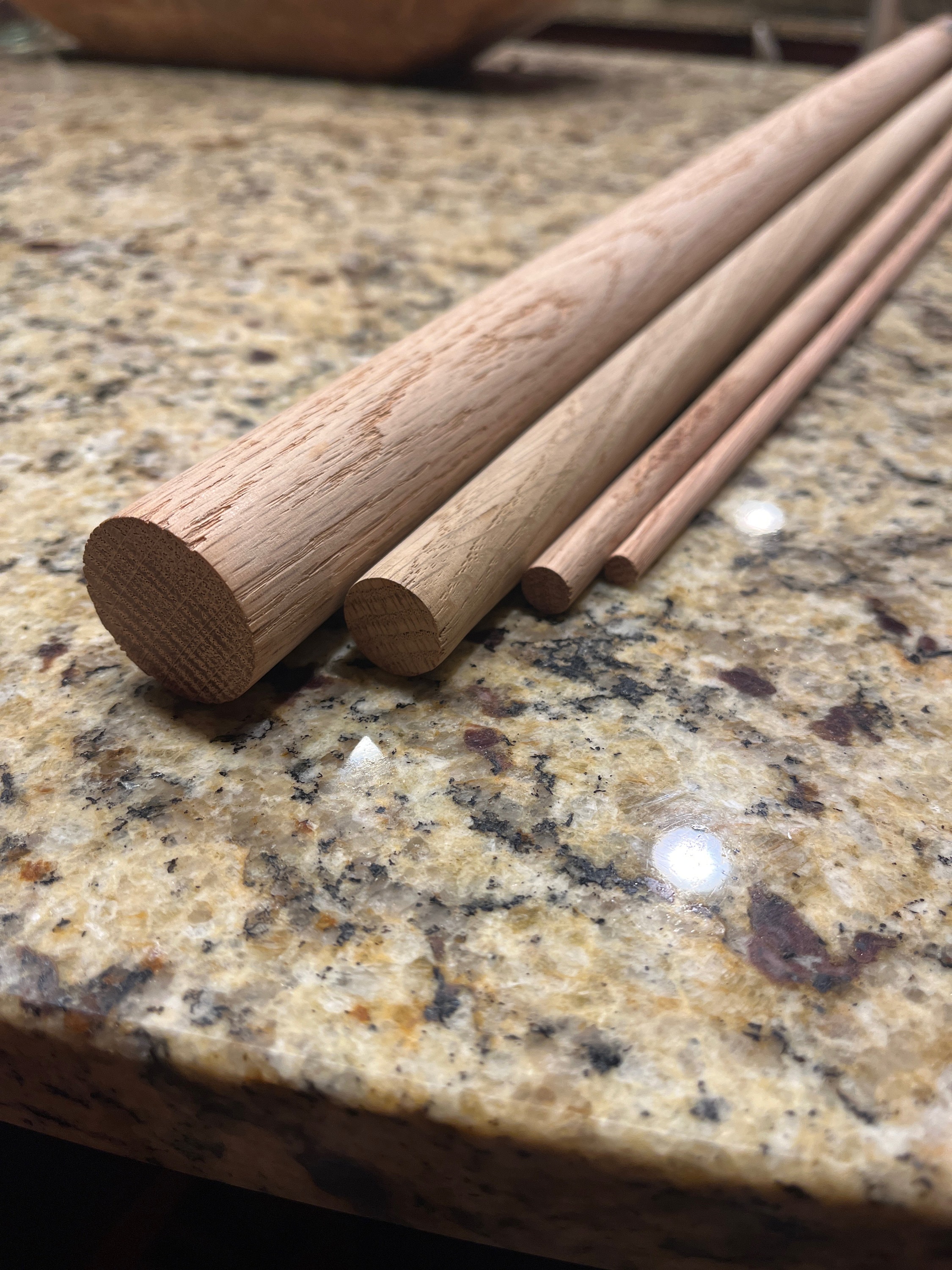 20 Ct 1/4 Inch Wood Dowel Rods Unfinished Smooth Round Wooden Stick 12