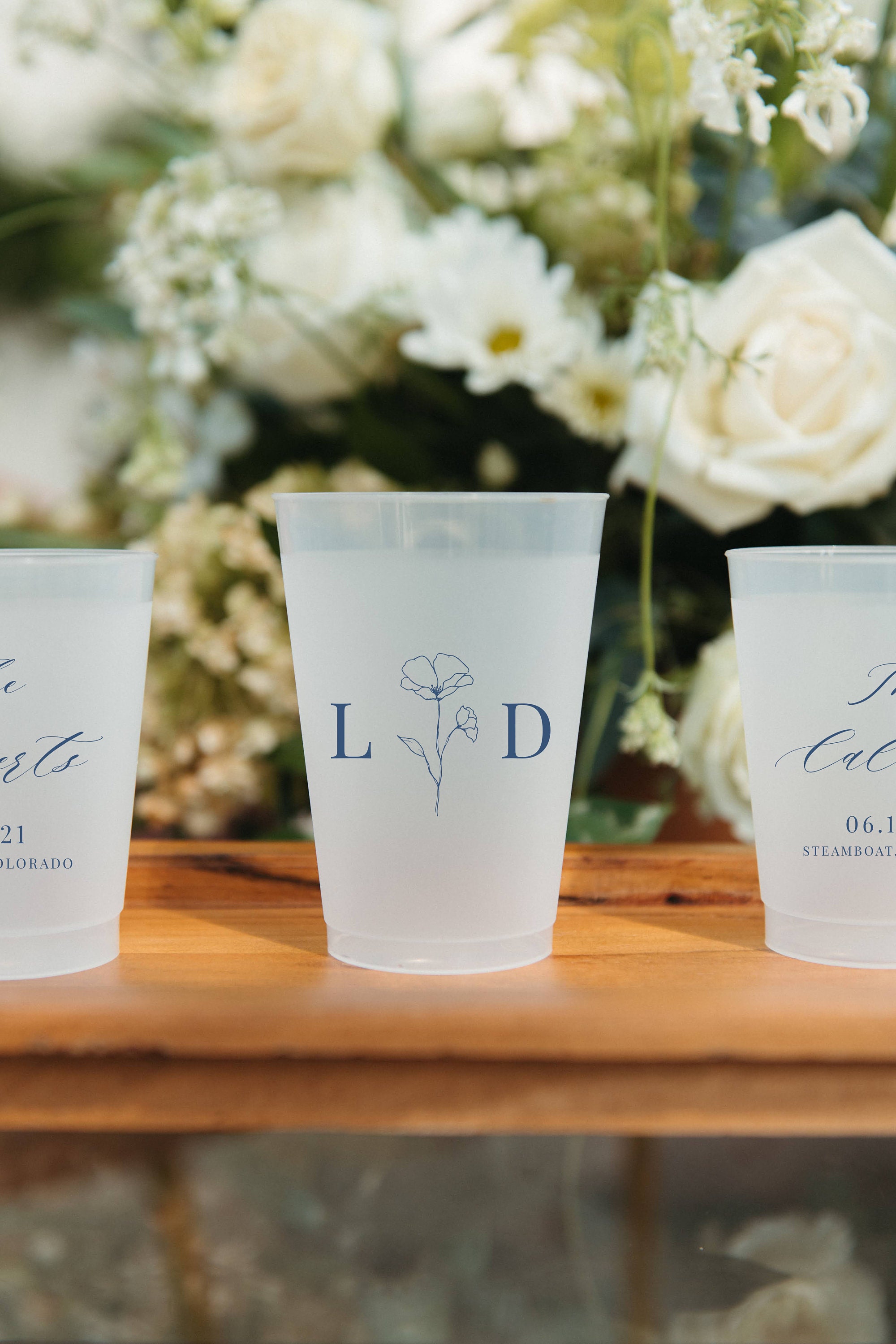 Wedding Favor Cups Personalized Plastic Cups Rustic Wedding Favors for  Guests Frosted Cups Custom Wedding Cups Signature Cocktail Bar Cups 