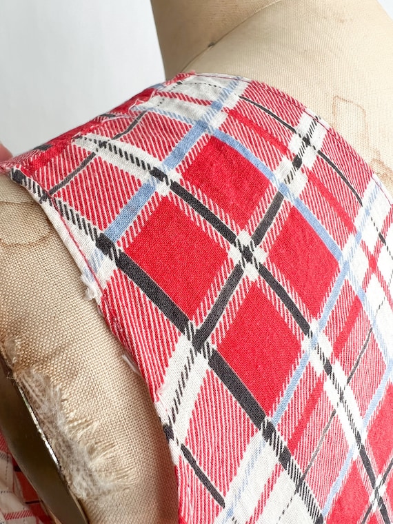 Sweet Vintage 1930s Red Plaid Cotton Wrap House D… - image 9