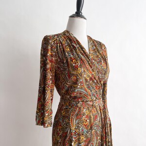 Pretty Vintage 1940s Rayon Jersey Wrap Dress Hip Swag Paisley L image 5