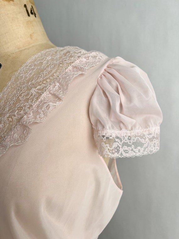 Volup! Vintage 1950s Sheer Pink Nylon Lace Nightg… - image 5