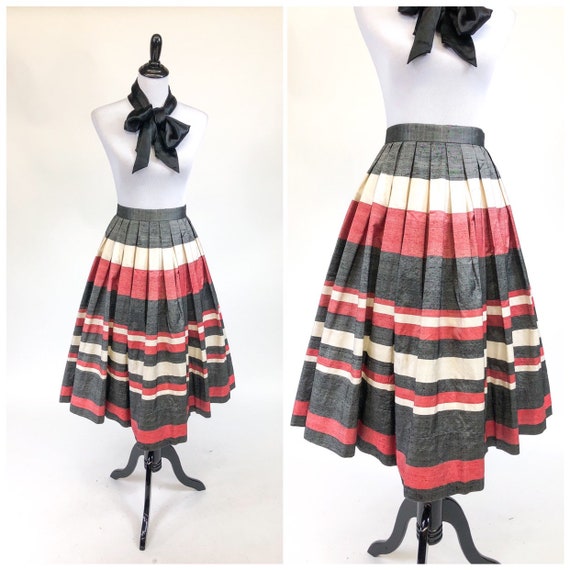 Chic! Vintage 1950s Pleated Striped Silk Full Skir