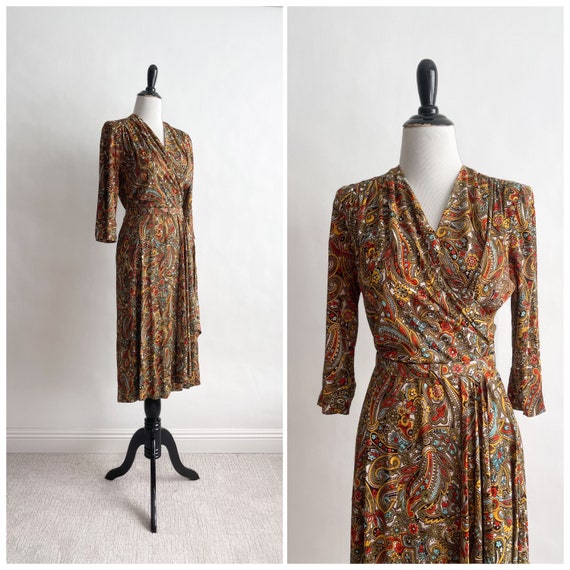 Pretty! Vintage 1940s Rayon Jersey Wrap Dress Hip… - image 1