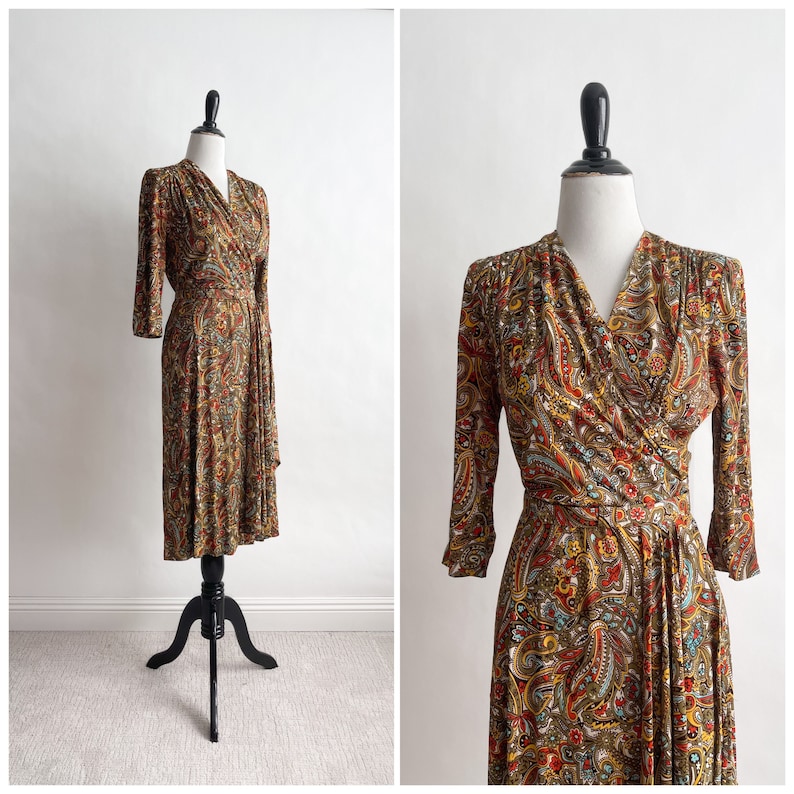 Pretty Vintage 1940s Rayon Jersey Wrap Dress Hip Swag Paisley L image 1