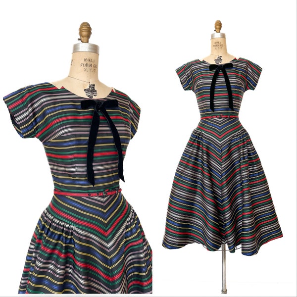 Vintage 1950s 50s Doris Dodson Candy Stripe Full Skirt Dress S