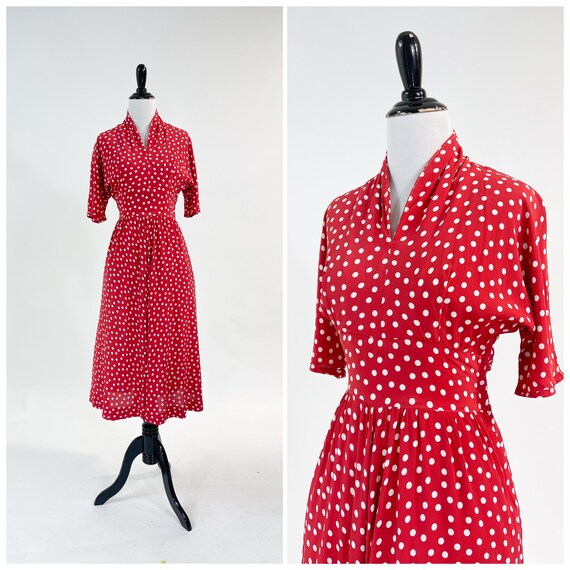 Classic! Vintage 1940s Red White Polka Dot Rayon D