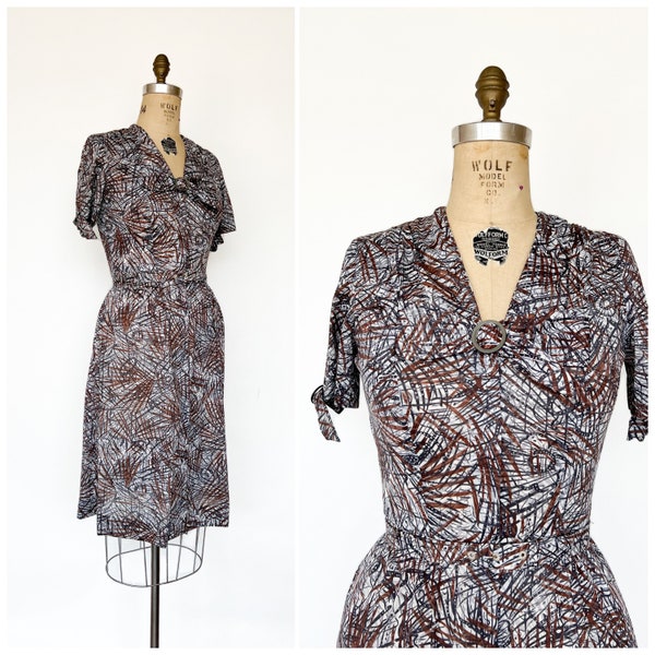 Vintage 1950s Zip Front Jersey Day Dress Brown Batik House Dress M L