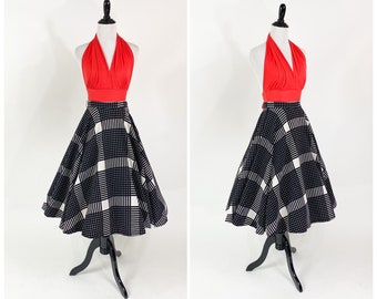 Bold! Vintage 1950s Black White Graphic Stripe Circle Skirt XS S
