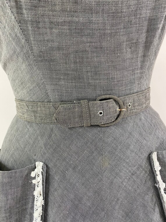 Fab! Vintage 1950s Full Skirt Gray Chambray Full … - image 7