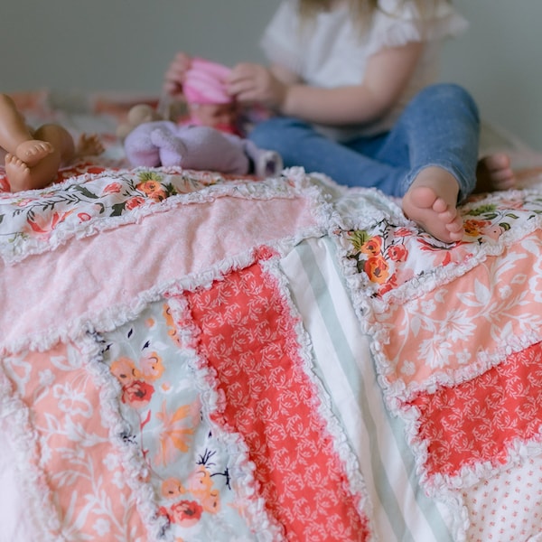 Rail Fence Rag Quilt Pattern for Throw Size Rag Quilt - Can be Easily Made into Larger or Smaller Quilts