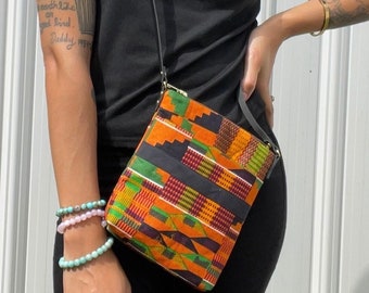 Kente Crossbody Bag-African Print Crossbody Bag-Handmade Schulter Geldbörse-Kleine Alltag Tasche-Kente Mini Tasche-Geschenk für Sie