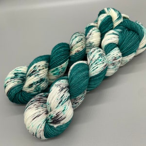 Hand Dyed Yarn, Superwash Merino wool, Teal, Aqua, Brown, Black Speckled Yarn, Fingering Weight, DK, Sport, Worsted - Kingfisher