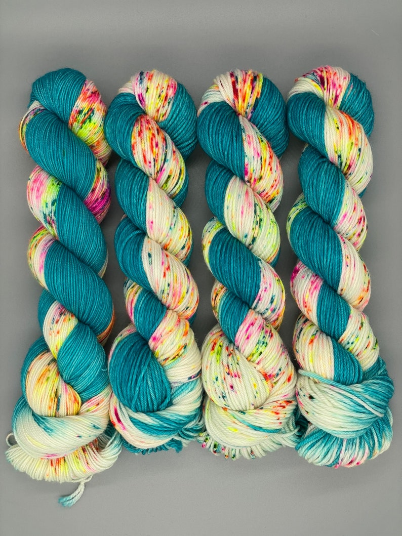 Hand Dyed Yarn, Superwash Merino wool, Turquoise, Fluorescent Speckled Yarn, Fingering Weight, DK, Sport, Worsted Weight Groovy image 6