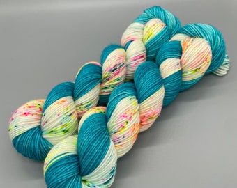 Hand Dyed Yarn, 100% Superwash Merino Wool, DK Weight, Turquoise Blue, Fluorescent Speckles  - 231yd per skein - Groovy