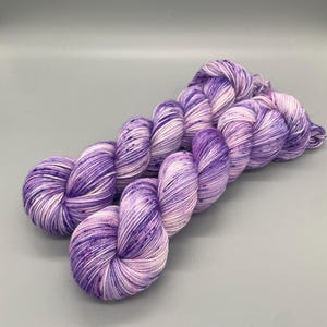 Hand Dyed Yarn, Superwash Merino wool, Purples, Pinks, Fingering Weight, Sport, DK, Worsted Weight, Speckled - Purple People Eater