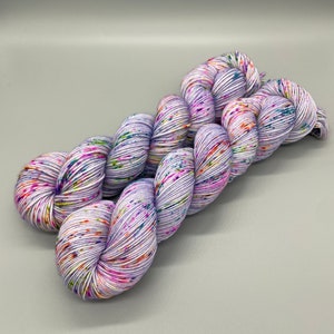 Hand Dyed Yarn, Superwash Merino wool, Purple base , Rainbow Speckles, Fingering Weight, Sport, DK, Worsted Weight - Lavender Lights