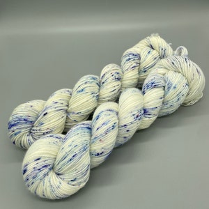 Hand Dyed Yarn, Superwash Merino wool, Blue, Purple, Speckled Fingering Weight, Sport, DK, Worsted Weight Violets image 1