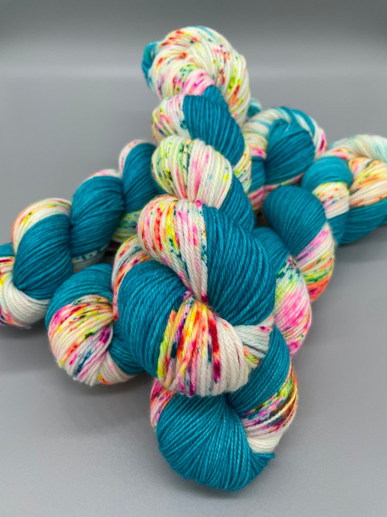 Hand Dyed Yarn, Superwash Merino wool, Turquoise, Fluorescent Speckled Yarn, Fingering Weight, DK, Sport, Worsted Weight Groovy image 2