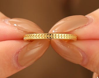 14k Solid Gold Engraved Wedding Band, 2mm Wedding Ring for  Women, Minimalist womens Ring, Classic Plain Solid Gold Band, Stacking Band