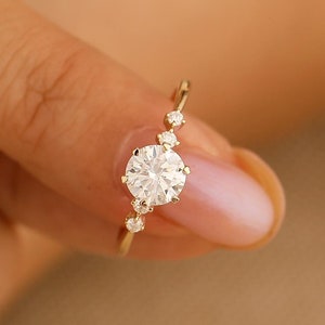 Custom Moissanite Ring/ Round Cut 6mm Moissanite Ring/ Dainty Engagement Wedding Ring/ Six Prongs Ring/ Proposal Ring/ 10K 14k Gold Ring