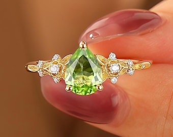 Vintage Ring, Pear Cut Natural Peridot Engagement Ring, Moissanite Promise Bridal Ring, Anniversary gift for Women, Handmade Ring