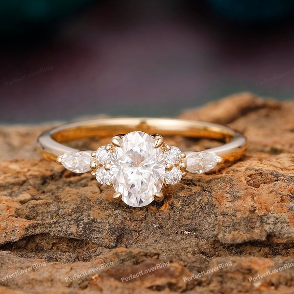 DEF VVS Lab Grown Diamond Ring/ 0.5-2ct Oval Cut Lab Grown Diamond Engagement Ring/ Cluster Ring/ Solid Gold Bridal Ring/ IGI Certified
