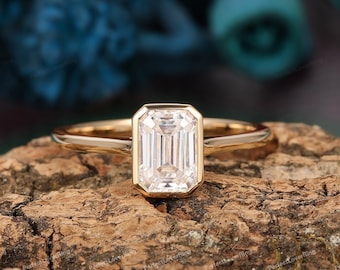 Bezel Set Ring/ 5x7mm Emerald Cut Moissanite Engagement Ring/ Promise Bridal Ring/ Solitaire Emerald Cut Moissanite Ring/ Ring For Women
