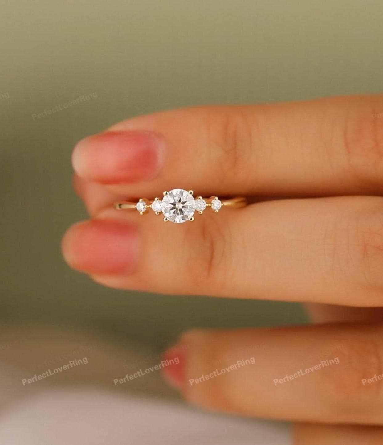 Minimalist 5mm Round Cut Moissanite Ring/ Dainty Moissanite Engagement Ring/ Promise Ring/ Daily Ring/ Prong Set Ring/ Rose Gold Ring