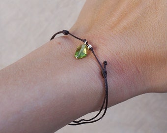 Peridot bracelet / green stone gold bracelet / minimal stone bracelet / brown & gold bracelet / green bead bracelet