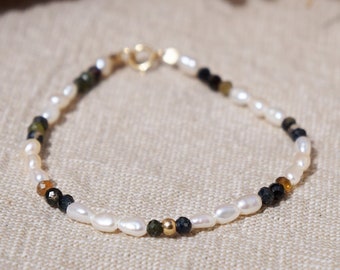 Tourmaline Pearl bracelet / small pearl beaded bracelet / multi colour Tourmaline bracelet / crystal bracelet / gold bracelet / white bead