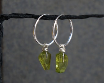 Peridot silver sleepers / green crystal hoops / stone earrings / stone hoops / green bead sleepers / Peridot jewellery / healing crystals